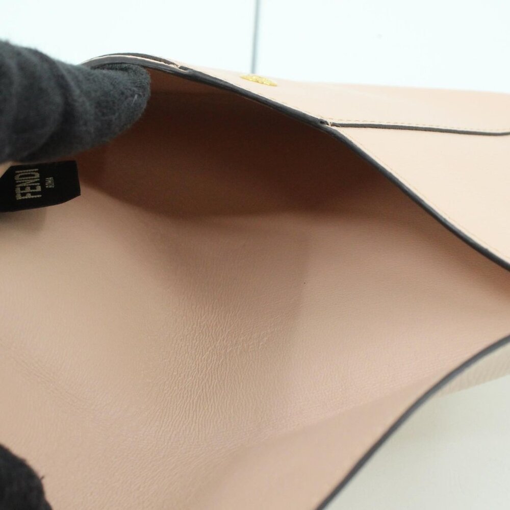 Fendi Blush-Beige Leather Envelope Clutch - Picture 4 of 6